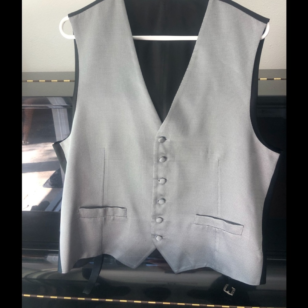 Barney's NewYork Suit/Tuxedo Silk tweed vest
